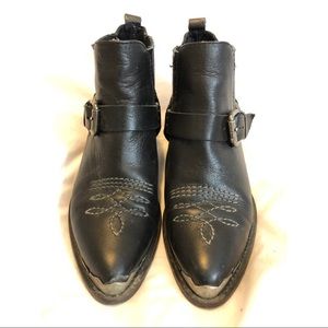 Zara Woman Leather Ankle Boots